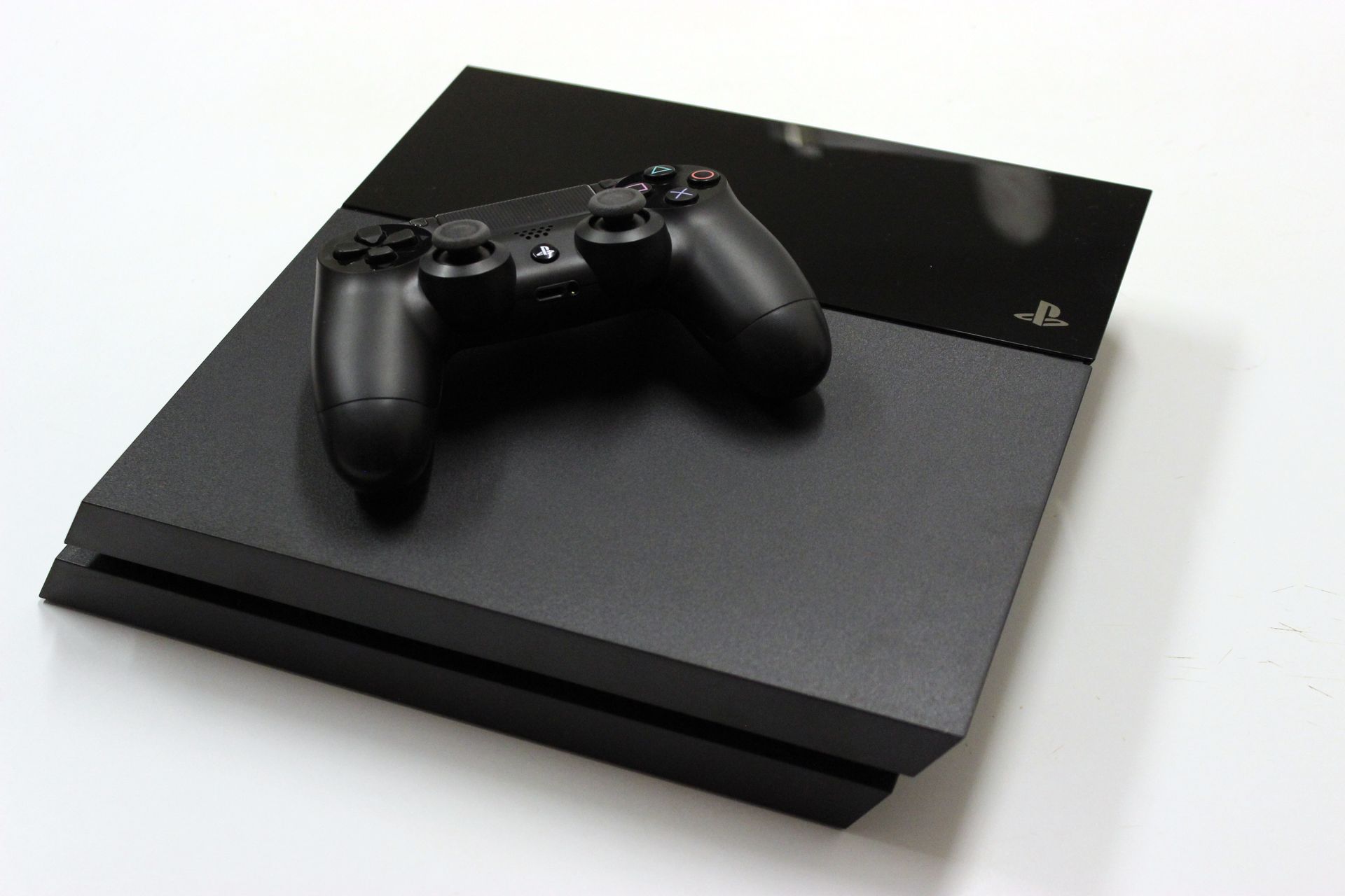 PlayStation 4