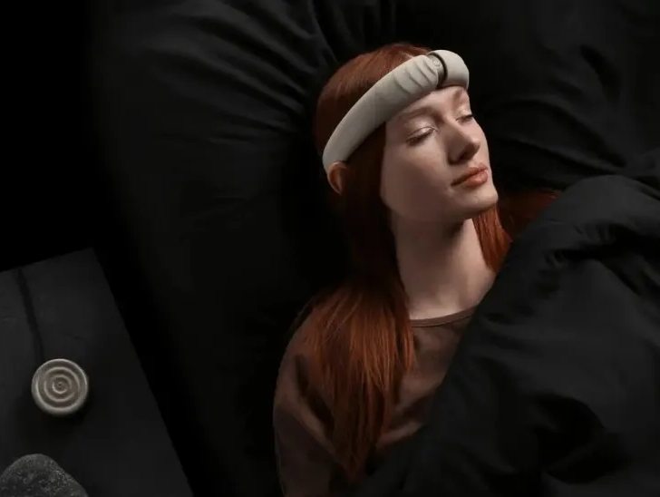 Imagine Joc Mai real decât orice joc video: dispozitivul bazat pe AI care îți permite controlarea propriilor vise | 2review.ro