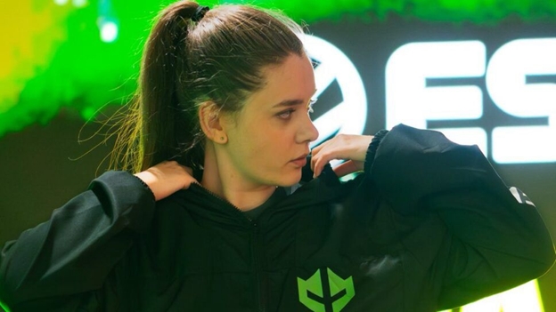 Imagine Joc Ana „ANa” Dumbravă a fost numită cea mai bună jucătoare de Counter-Strike din lume pentru al treilea an consecutiv | 2review.ro