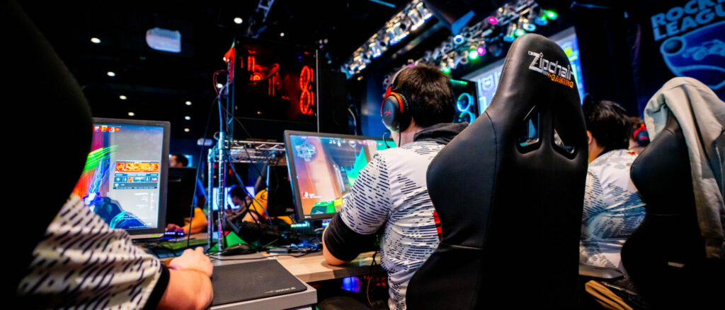Imagine Joc De la pasiune la profesie: totul despre eSports (P) | 2review.ro
