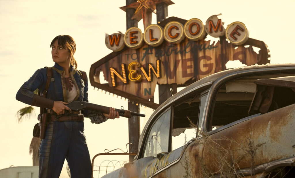 Imagine Joc VIDEO: Trailer oficial pentru sezonul al doilea al serialului Fallout. Când și unde va putea fi urmărit în România | 2review.ro