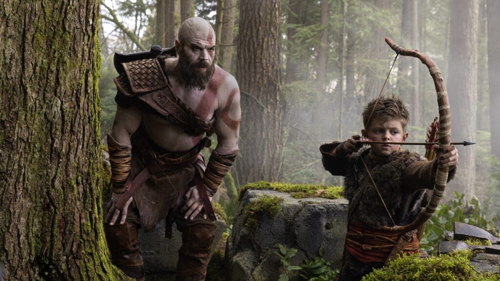 Imagine Joc God of War: prima fotografie oficială de pe platourile de filmare ale serialului | 2review.ro
