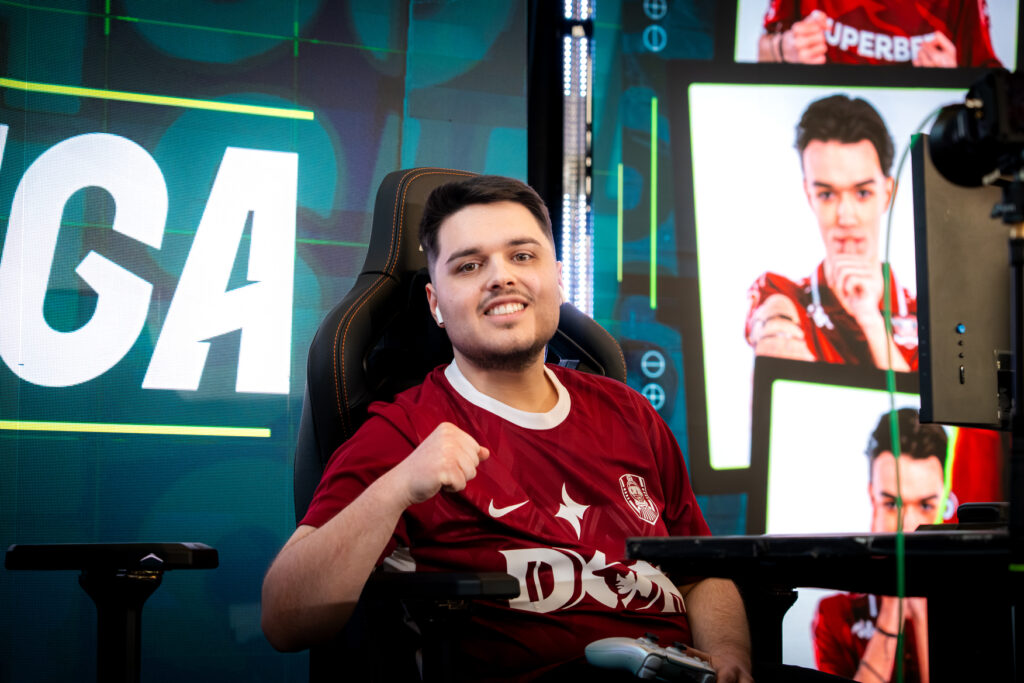 Imagine Joc CFR Cluj a câștigat titlul de campioană a României în eSuperliga | 2review.ro